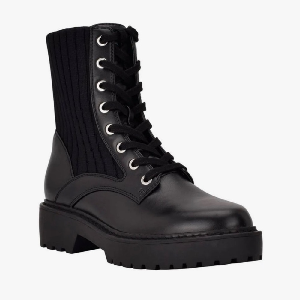Like new worn once Calvin Klein Lace-Up Quilted Lug Sole Combat Booties Black  7